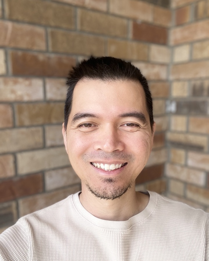Edward, the web developer behind Darte Digital Co., smiling